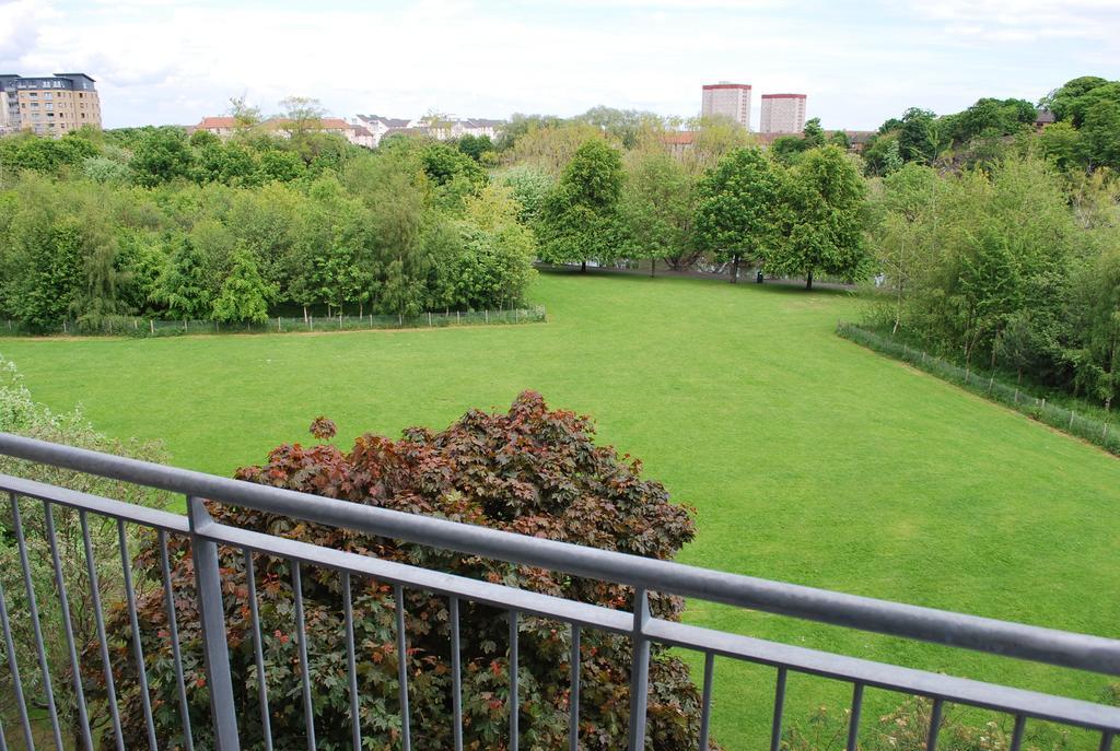 Lochend Park View Apartment Эдинбург Экстерьер фото